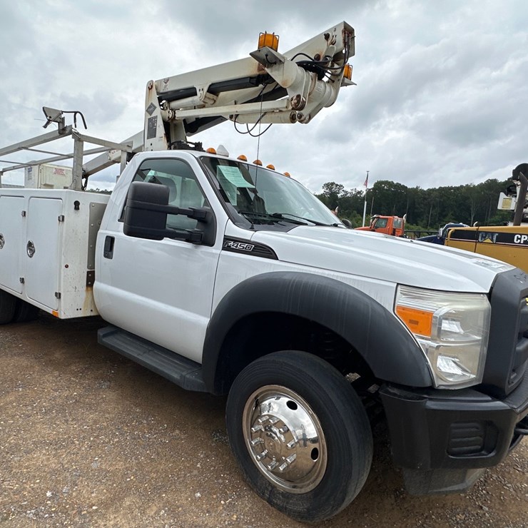 2012 FORD F450