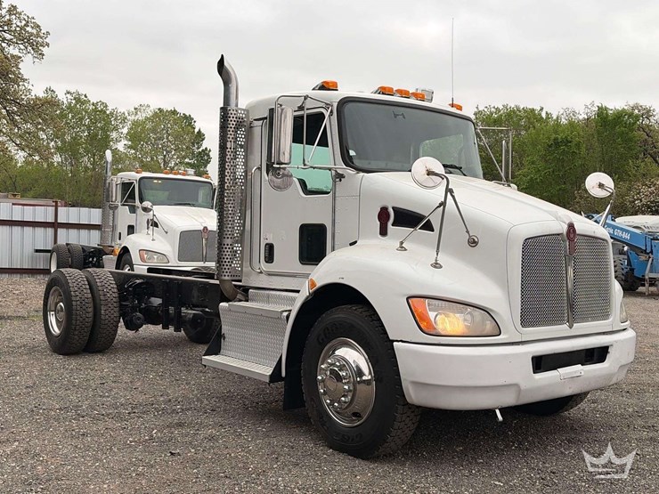 2014-kenworth-t370-image-4