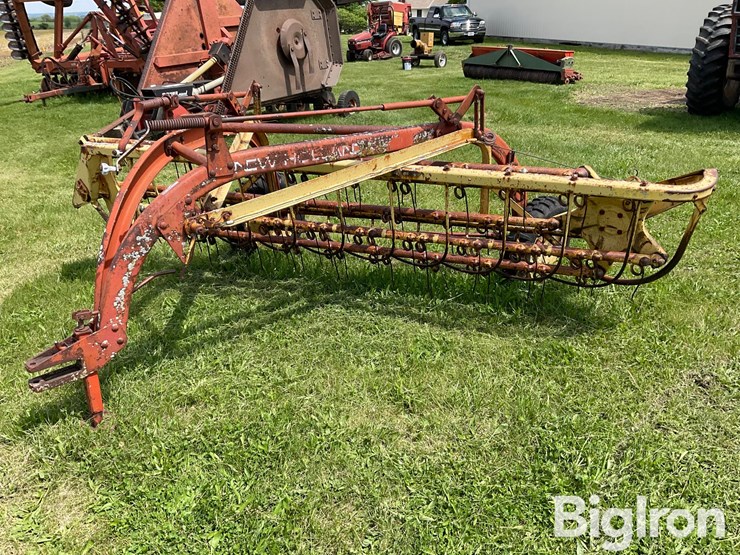 new-holland-258-image-1