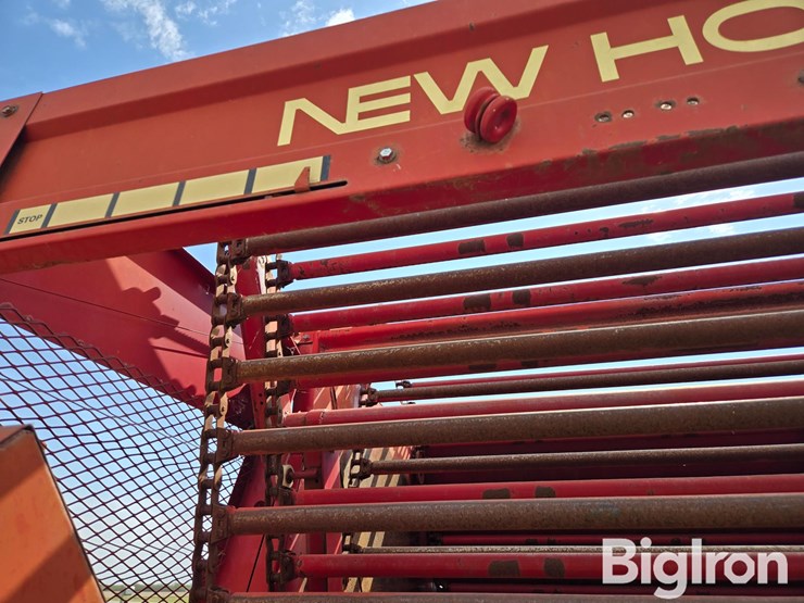 new-holland-851-image-15