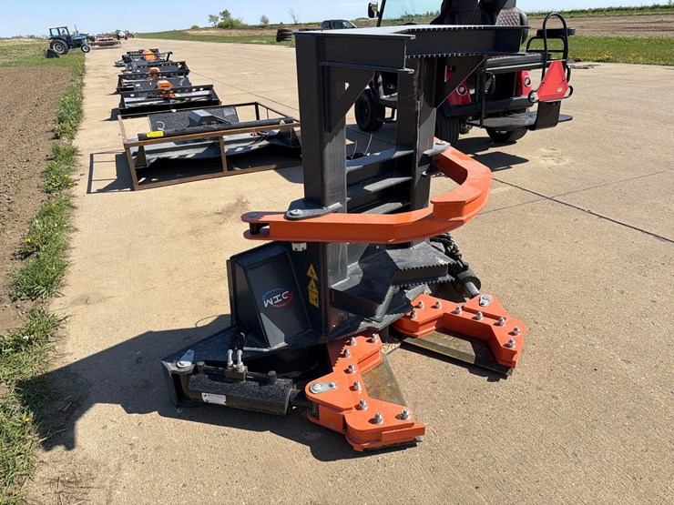 2025-wig-14”-heavy-duty-tree-cutter-image-2