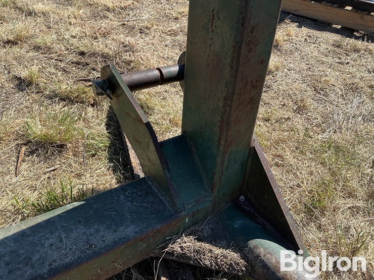 shop-built-3-pt-bale-sled/spear-image-12