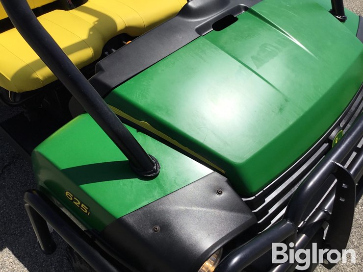 2011-john-deere-gator-image-11