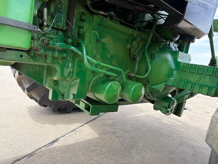 john-deere-4640-image-33