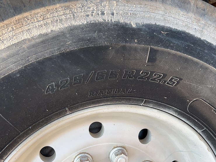 2001-mack-rd690s-image-41
