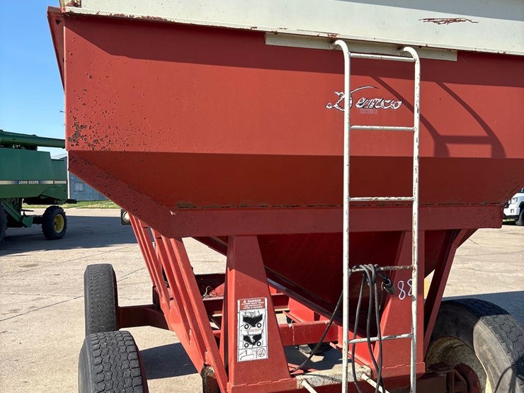 demco-325-image-11