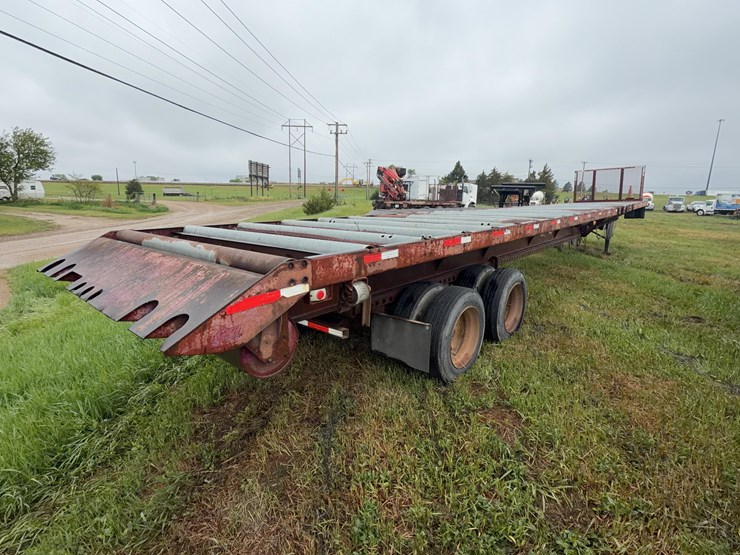1995-wabash-truss-extendable-trailer-image-4