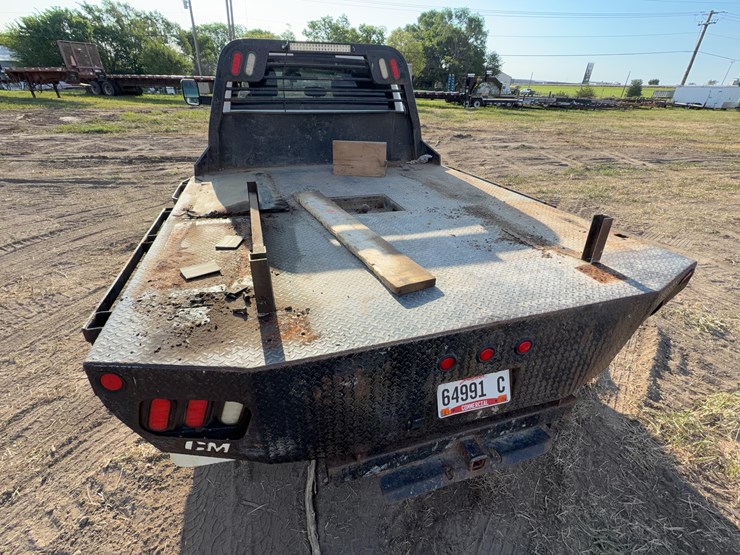 2017-dodge-3500-image-9