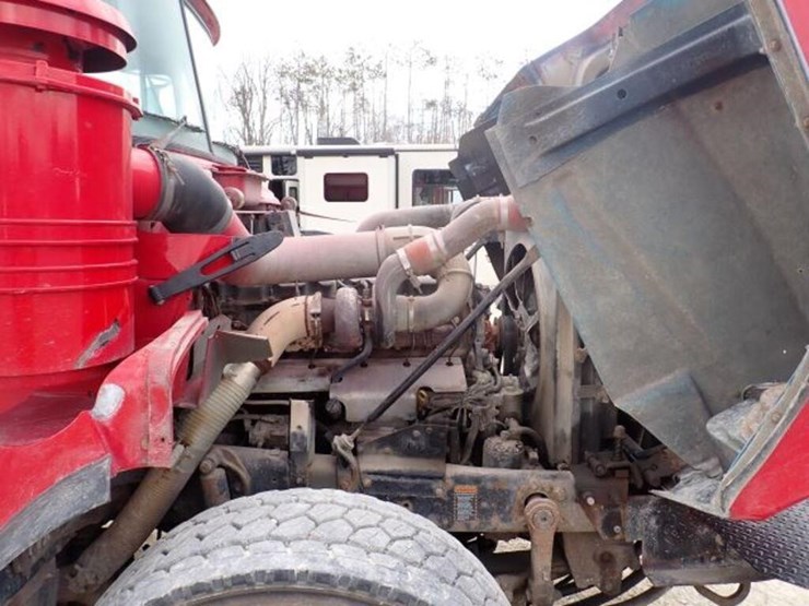 1999-mack-rb690s-image-32