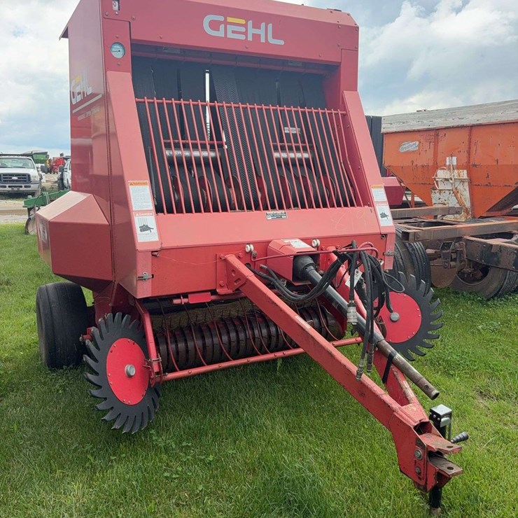 GEHL 2880