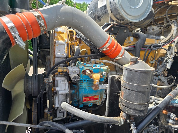 2003-kenworth-t800-image-81