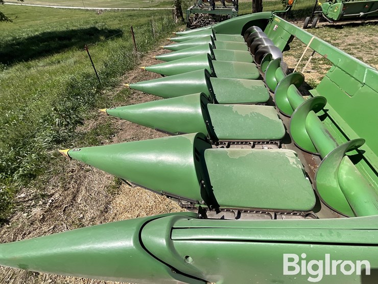 2008-john-deere-608c-image-17
