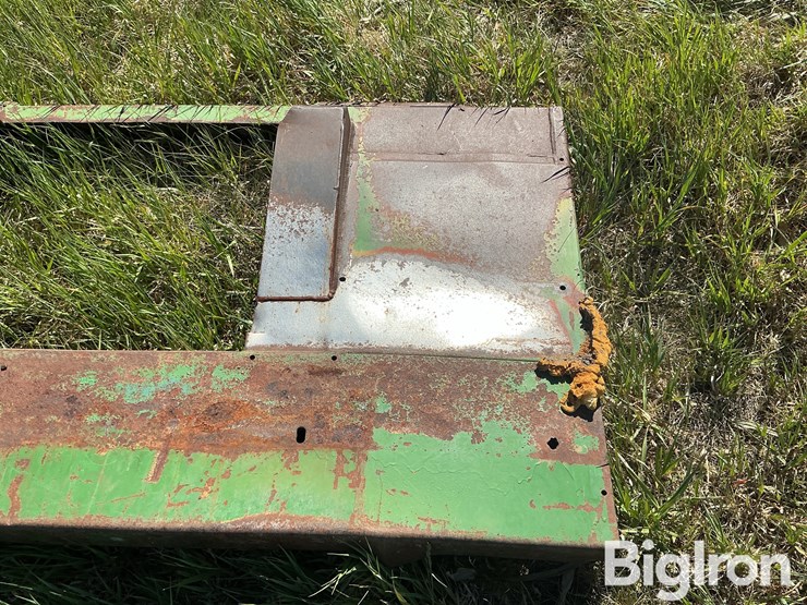 john-deere-5830-image-9