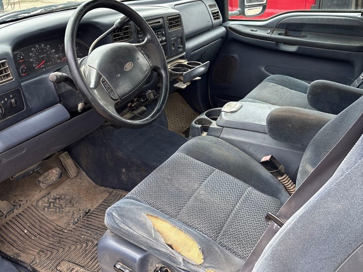 2001-ford-f250-image-31