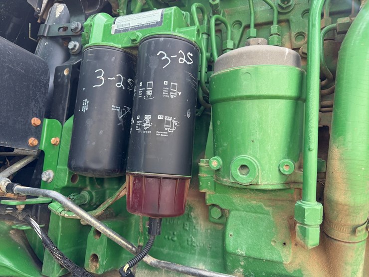 2016-john-deere-r4038-image-85