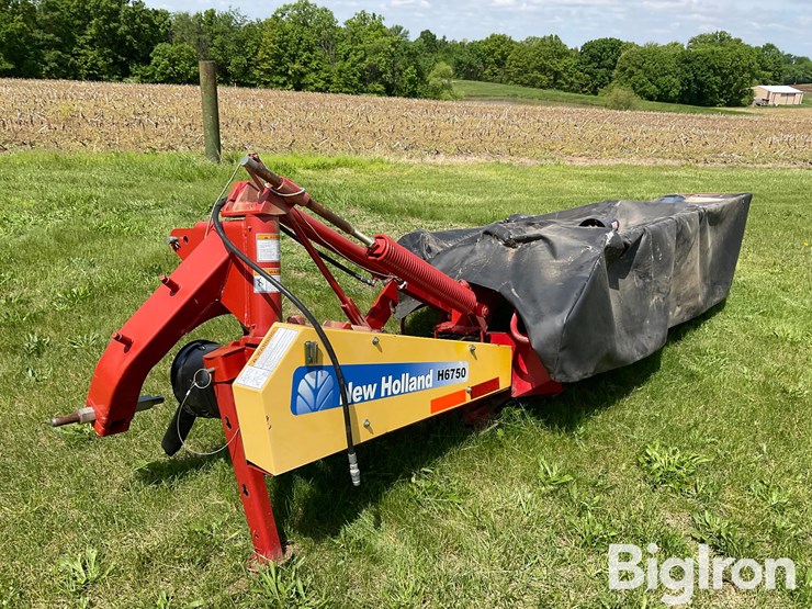 2012-new-holland-h6750-image-7