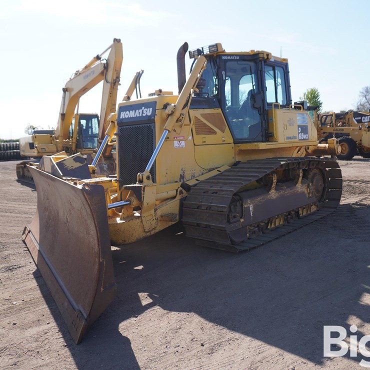 2012 KOMATSU D65WX-17