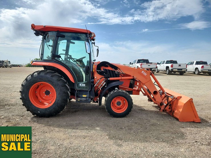 2015-kubota-l4760-image-8