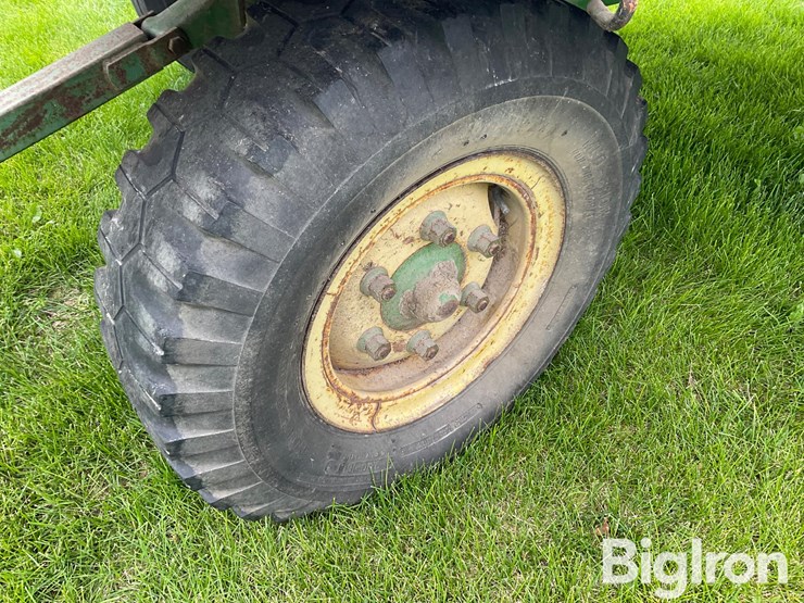 john-deere-sne107-hay-wagon-image-9