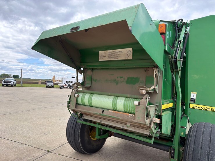 john-deere-469-image-37
