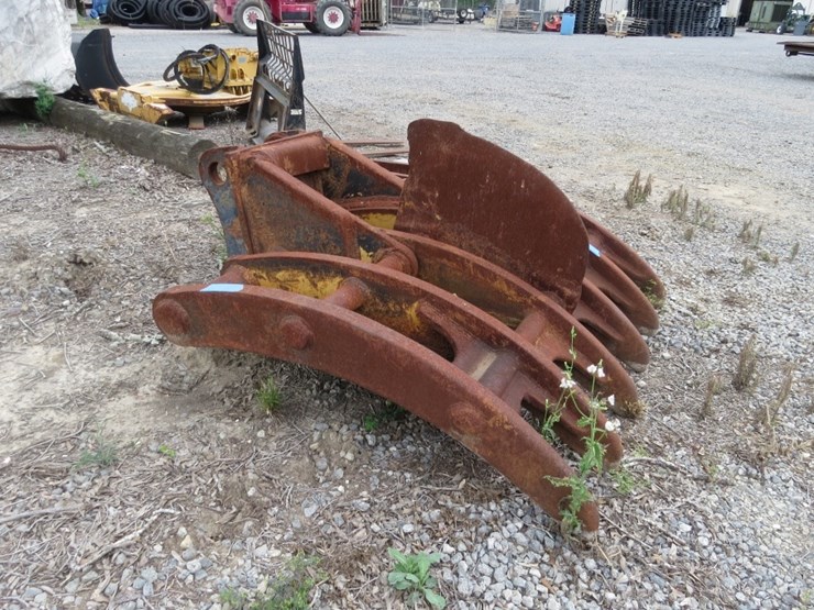 heavy-duty-6-finger-rake-w/stump-splitter-image-2