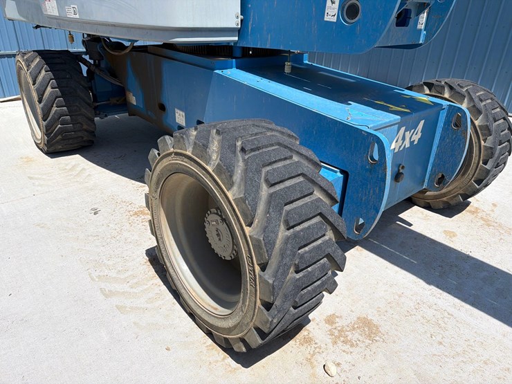 2013-genie-s85-image-23