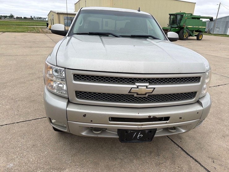2009-chevrolet-1500-image-11