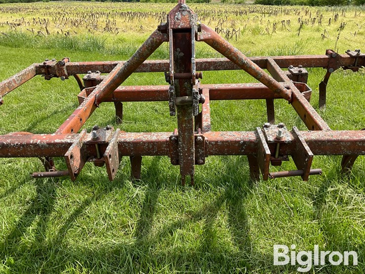 chisel-plow-image-9