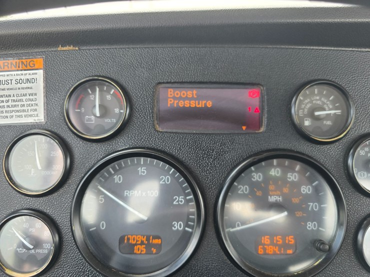 2014-peterbilt-365-image-104