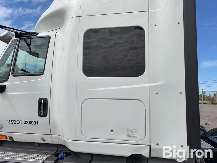 2016-international-prostar-image-20