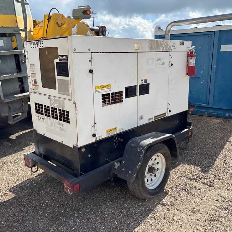 #2661 • 28 KW LIGHT PLANT GENERATOR