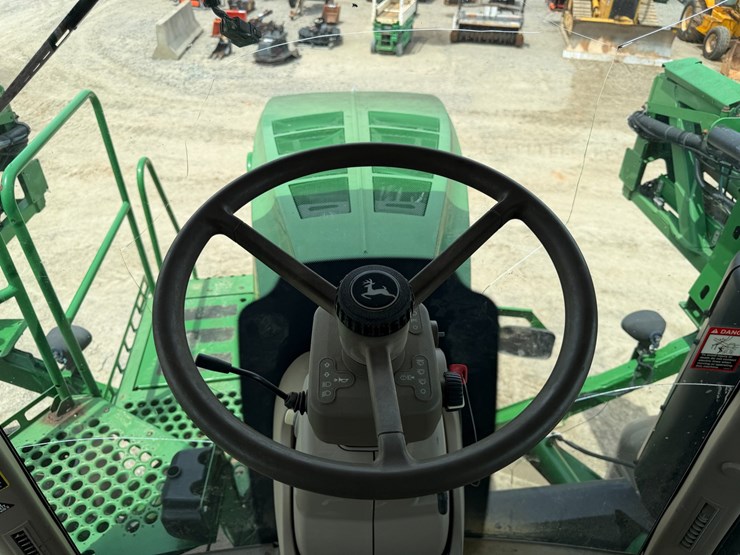 2016-john-deere-r4038-image-102