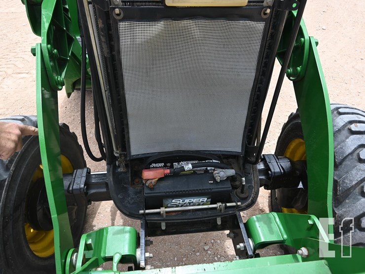 2007-john-deere-4720-image-3