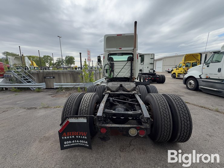 2015-international-prostar-image-6