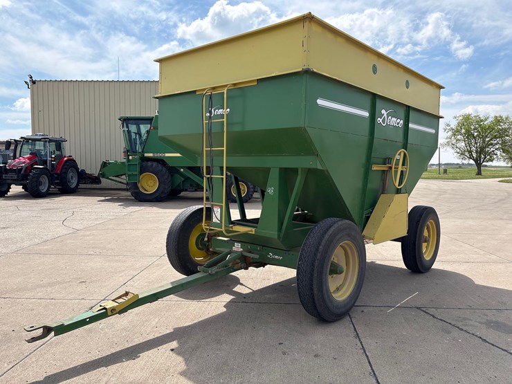 demco-365-image-2