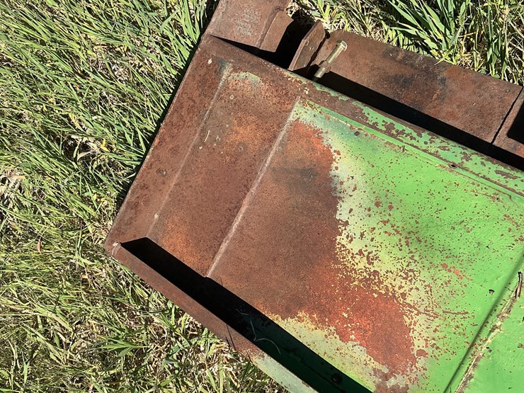 john-deere-5830-image-18