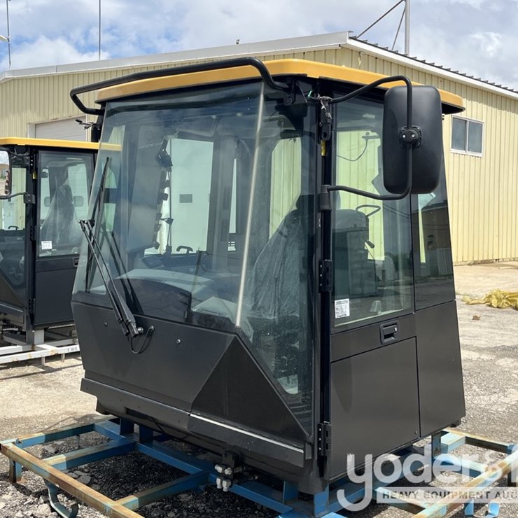 Unused CAT 455-6822