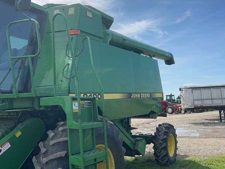 john-deere-9400-image-2