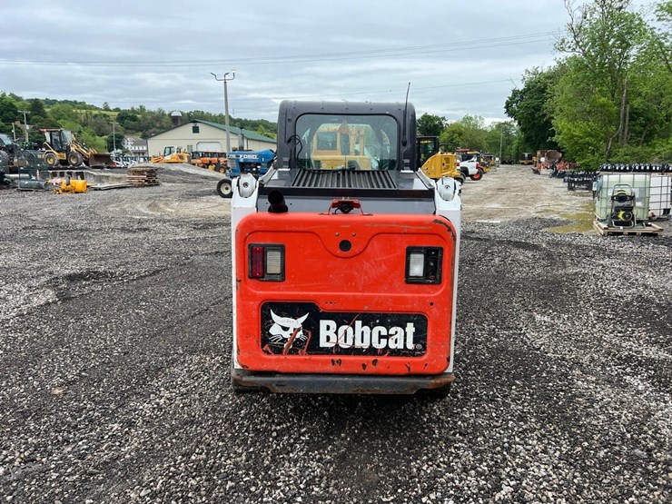 2021-bobcat-t450-image-5