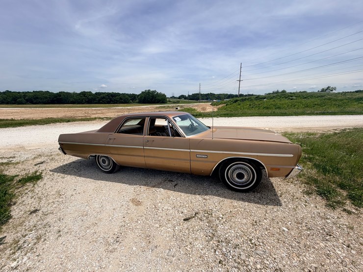 #24070-•-1969-plymouth-fury-image-13