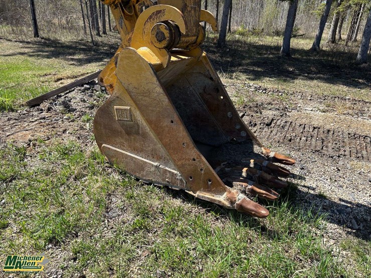 2014-caterpillar-320el-image-24