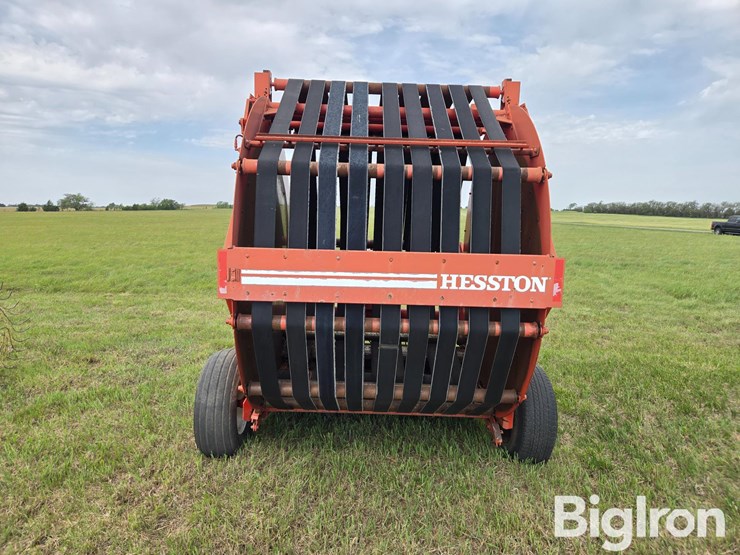 hesston-5800-image-6