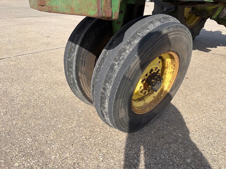 john-deere-4020-image-13