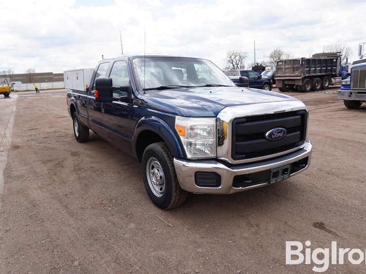 2016-ford-f350-xl-image-3