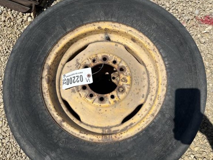 john-deere-16-image-5