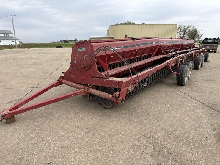 case-ih-6200-image-2