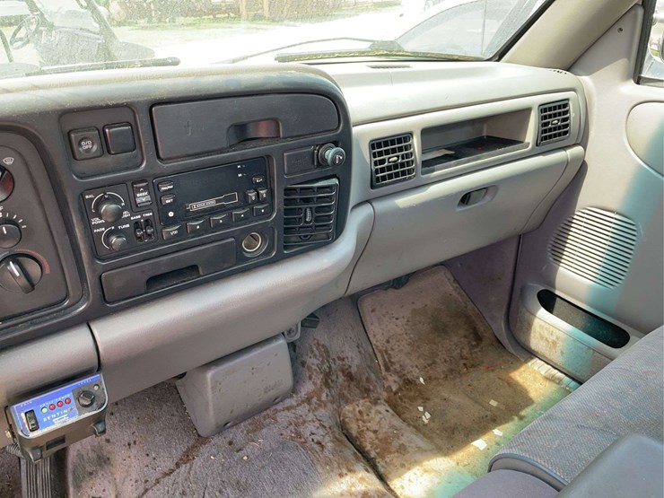 1996-dodge-ram-1500-image-6