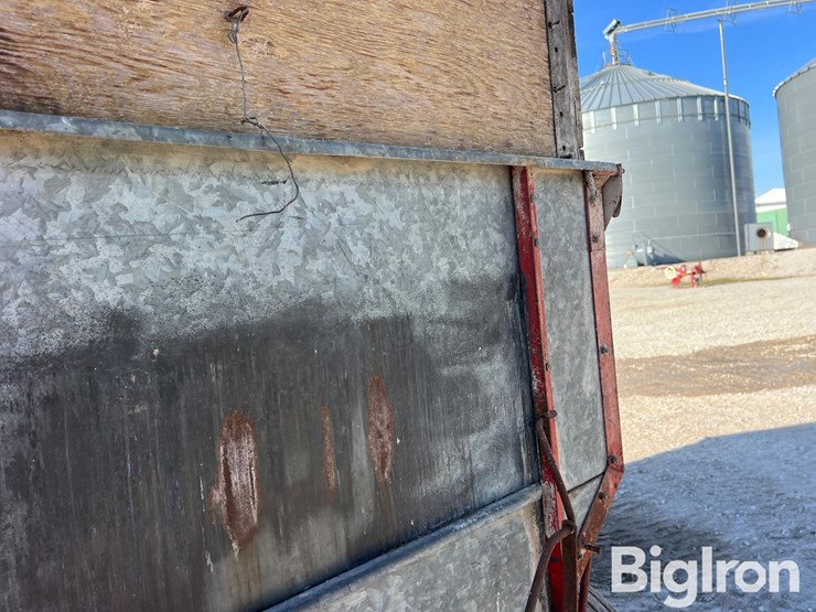 heider-barge-wagon-w/-hoist-image-13