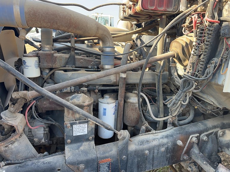 1996-mack-rd688c-cement-truck-image-50
