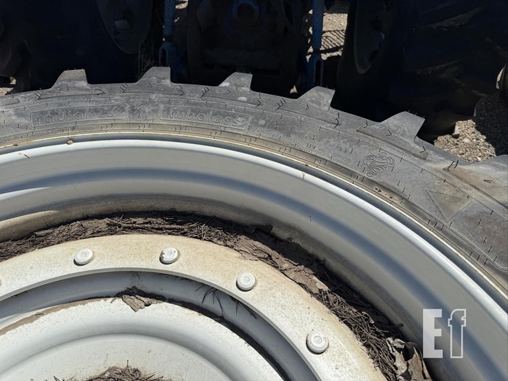 2x-michelin-radial-x-agribib-420/80r46-tires-on-10-image-6